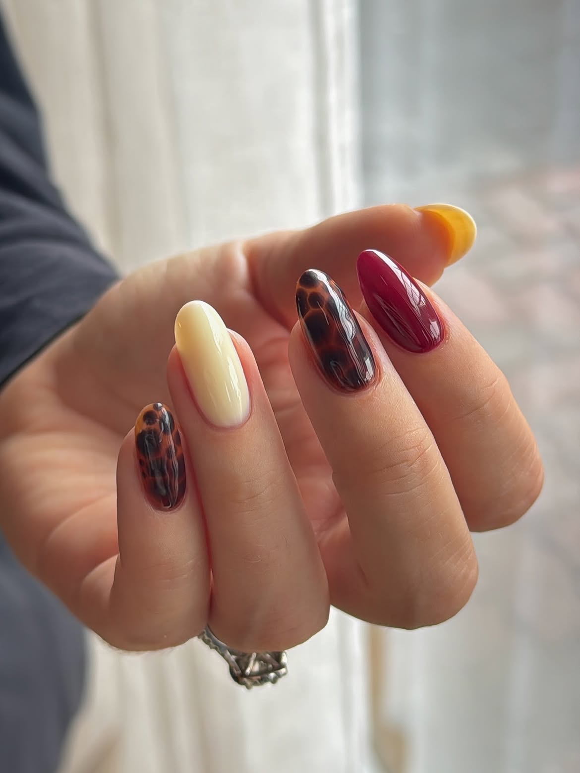 Fall Tortoiseshell And Burgundy Oval Nails