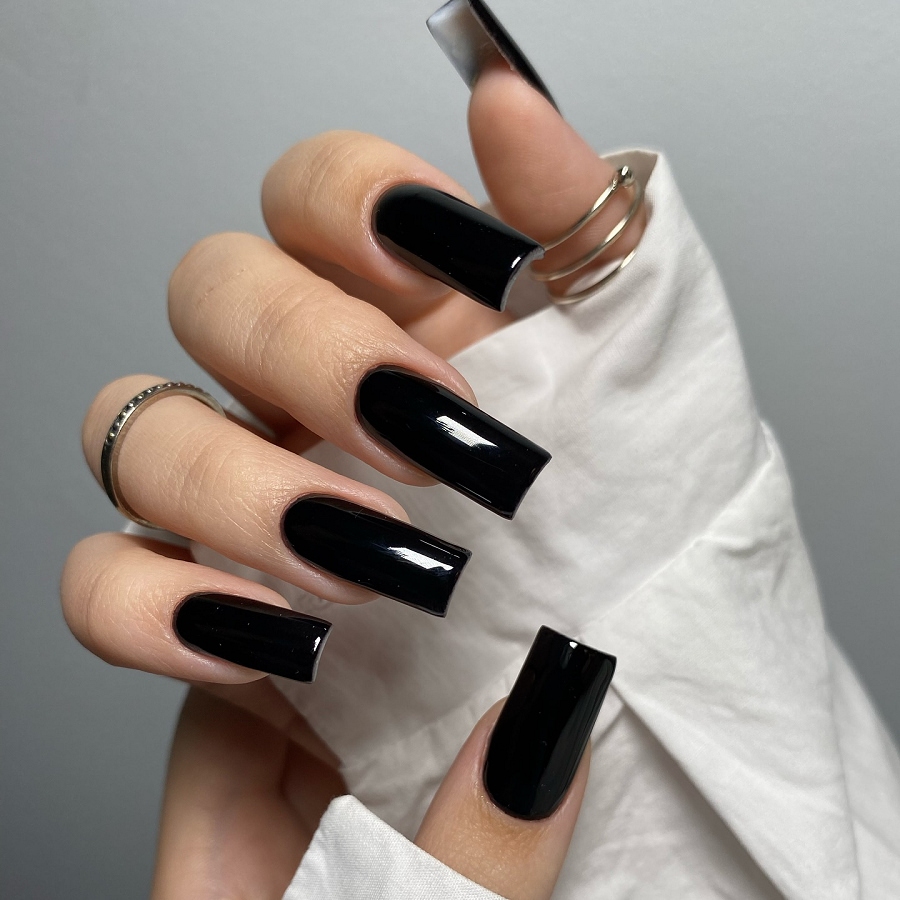 Glossy Black Square Ombre Nails