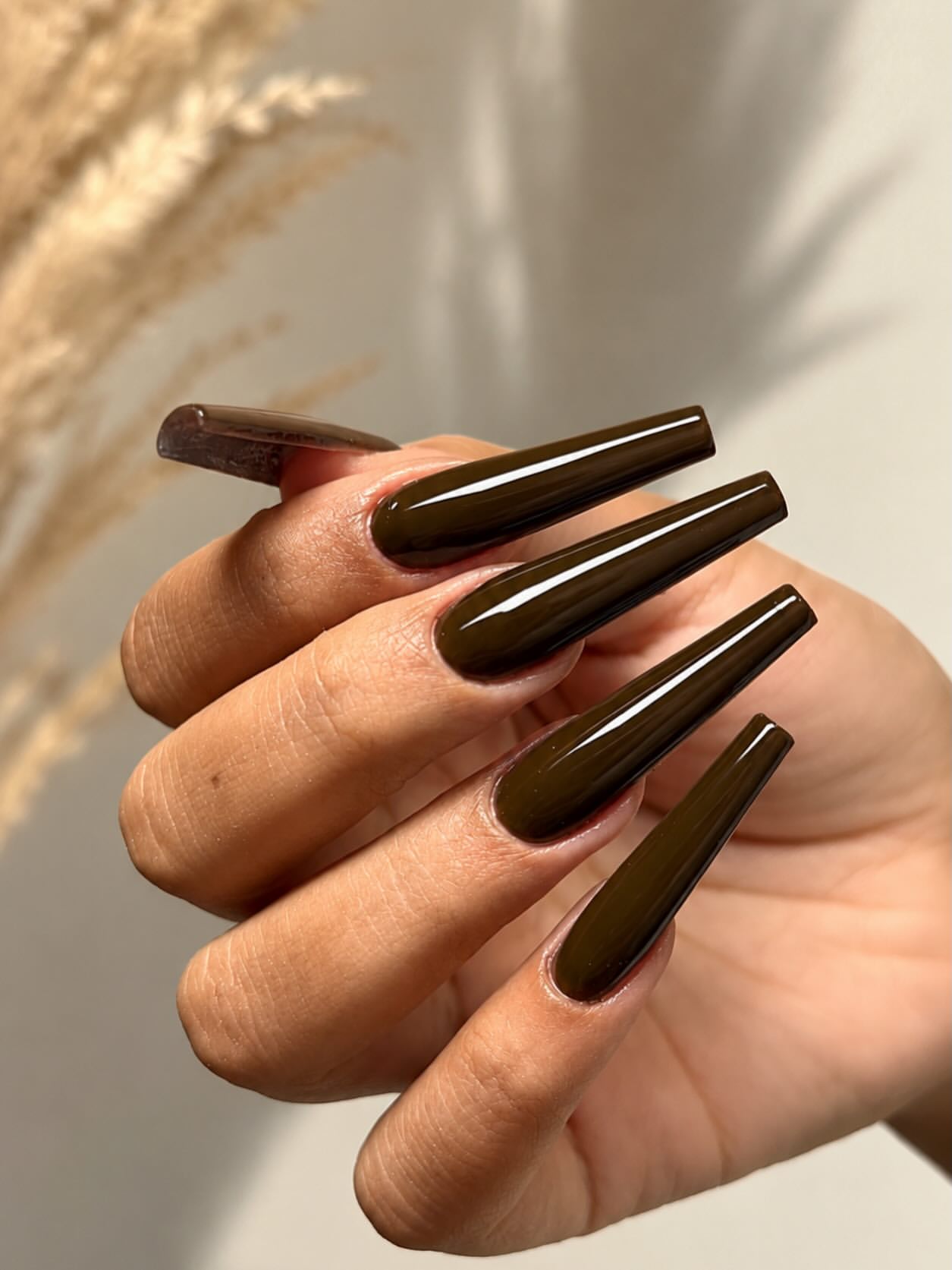 28 Stunning Coffin Nail Ideas for Your Perfect Fall Look 22 Glossy Deep Olive Green Coffin Nails