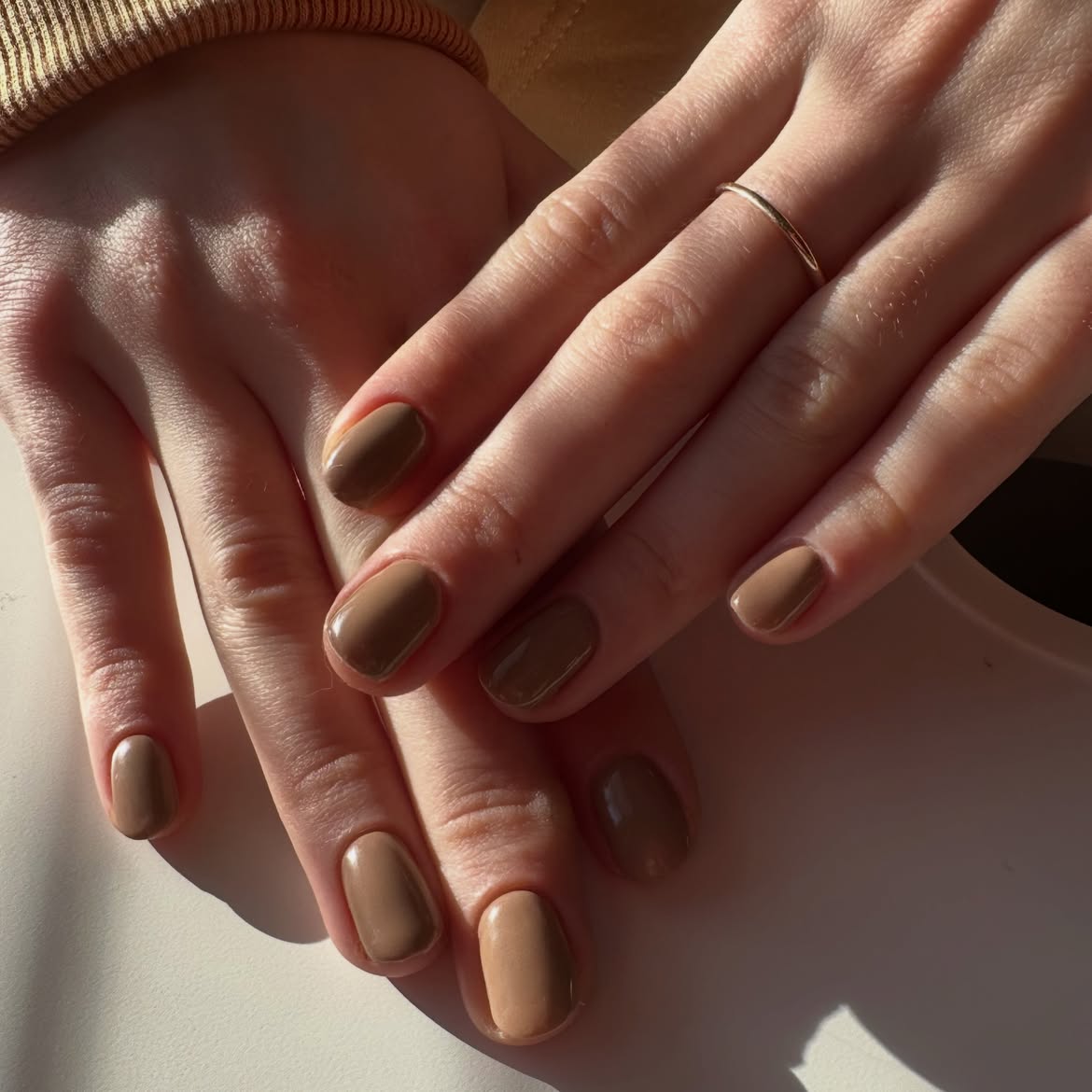 Glossy Mocha Brown Short Oval Nails