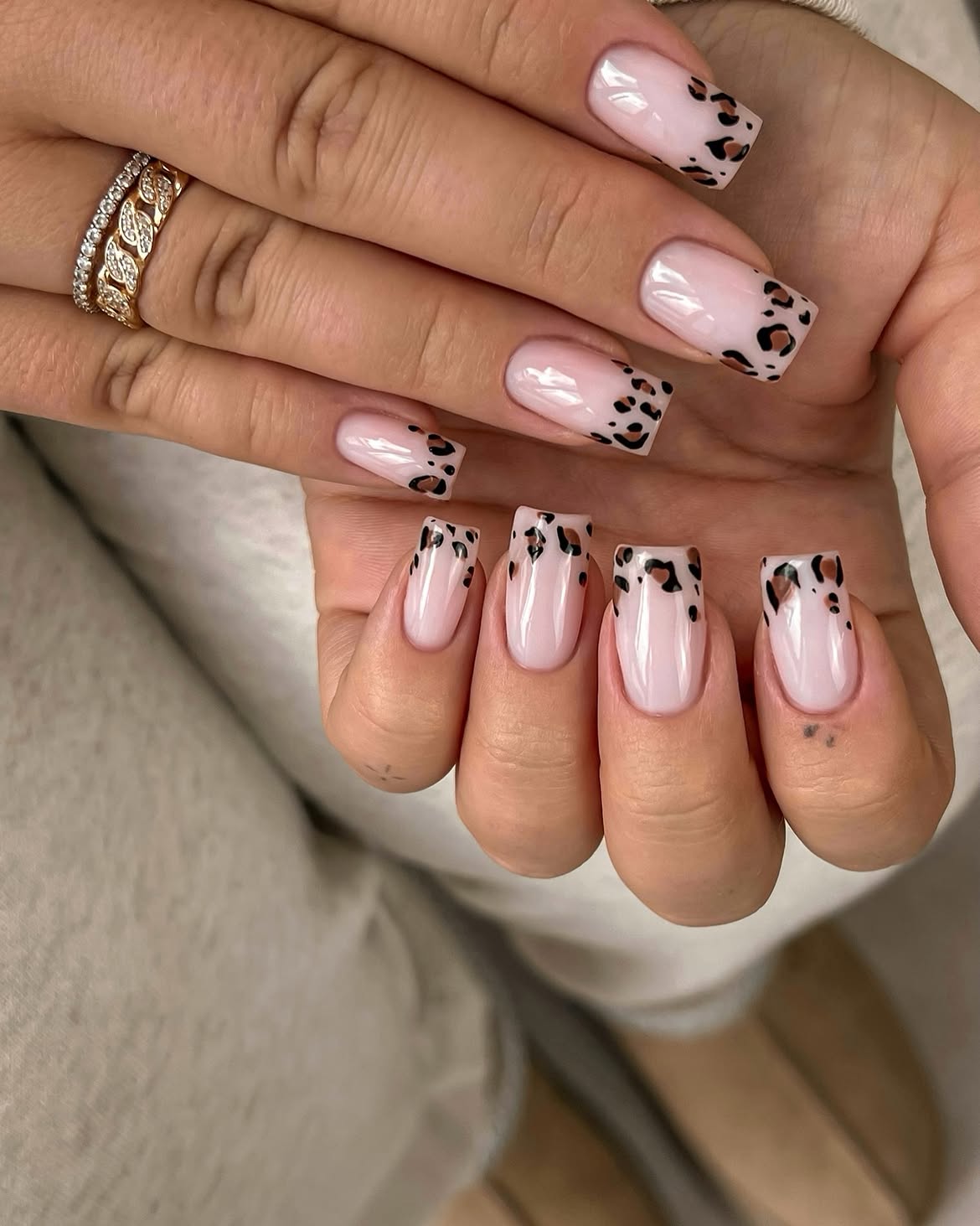 Glossy Pink Base Leopard Print French Tips