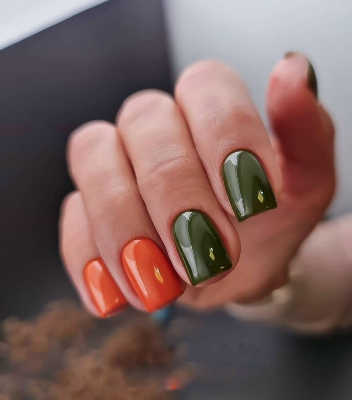 Glossy Pumpkin Orange & Olive Green Mismatched Nails