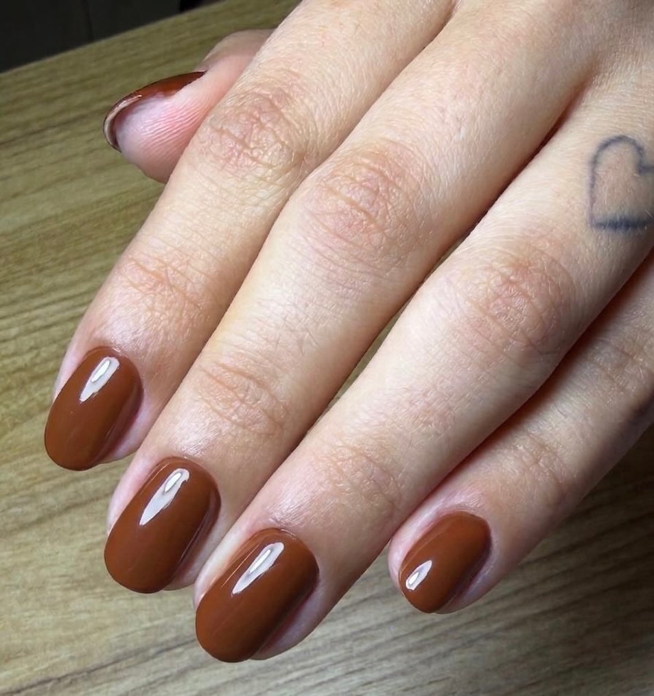 Glossy Rich Chocolate Oval Nails