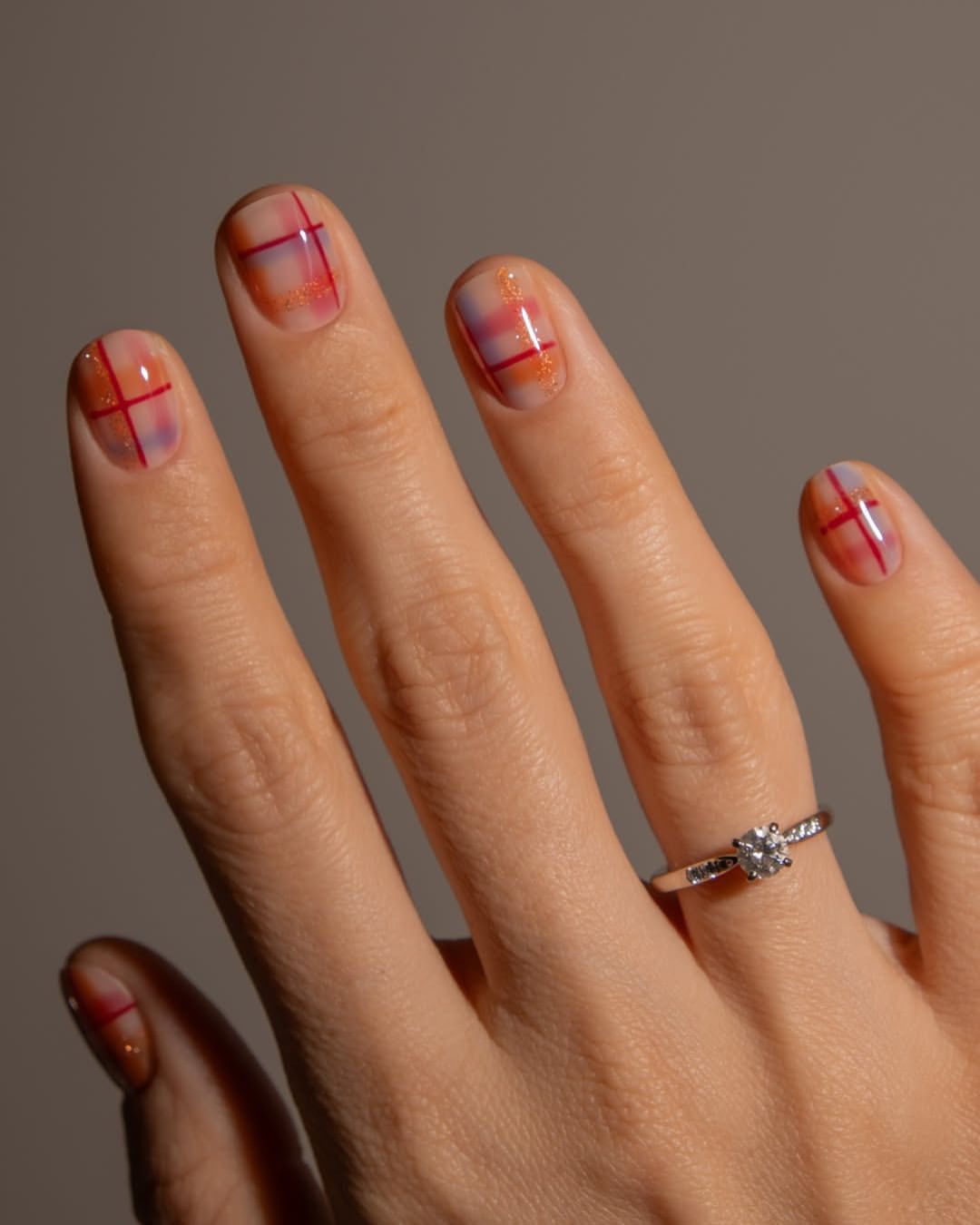 Gradient Plaid Nails With Glitter Accent