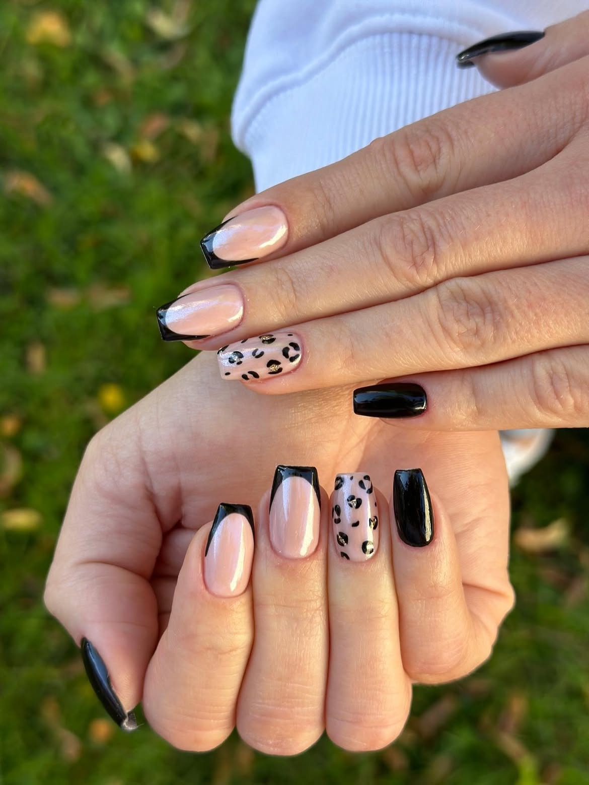 28 Stunning Coffin Nail Ideas for Your Perfect Fall Look 13 Leopard Print French Tip Coffin Nails