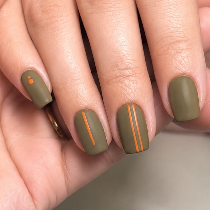 Matte Olive Green Pumpkin Spice Striped Nails