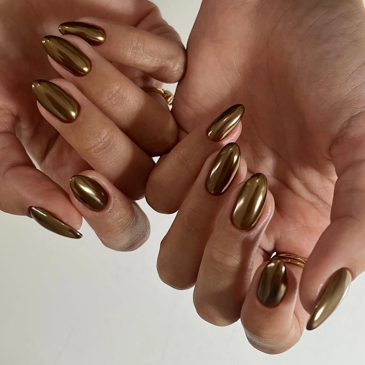 Metallic Bronze Chrome Oval Nails