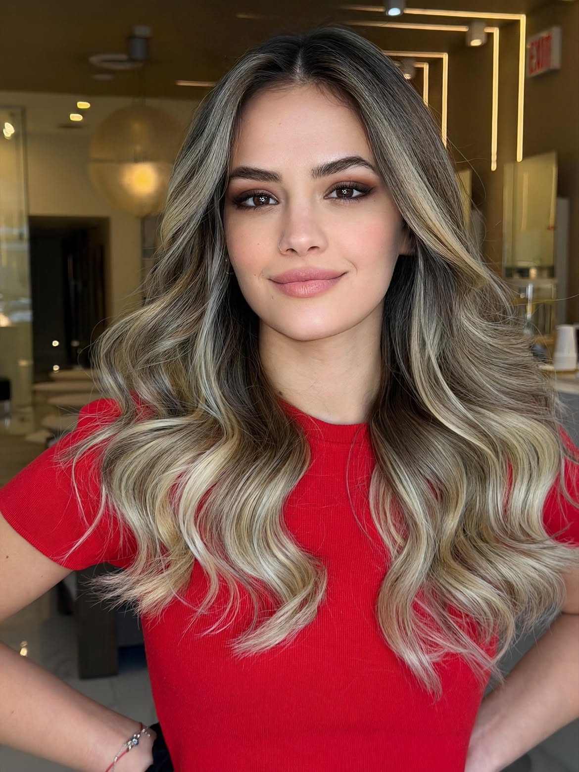 Mushroomed Bronde Waves With Face-Framing Layers