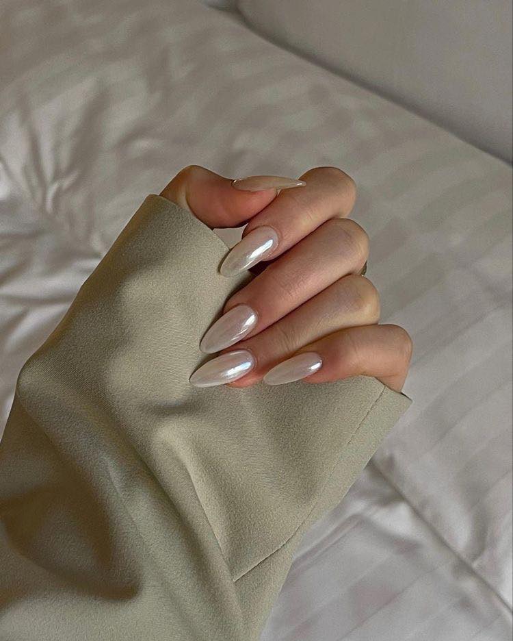 Pearl Chrome Almond Nails