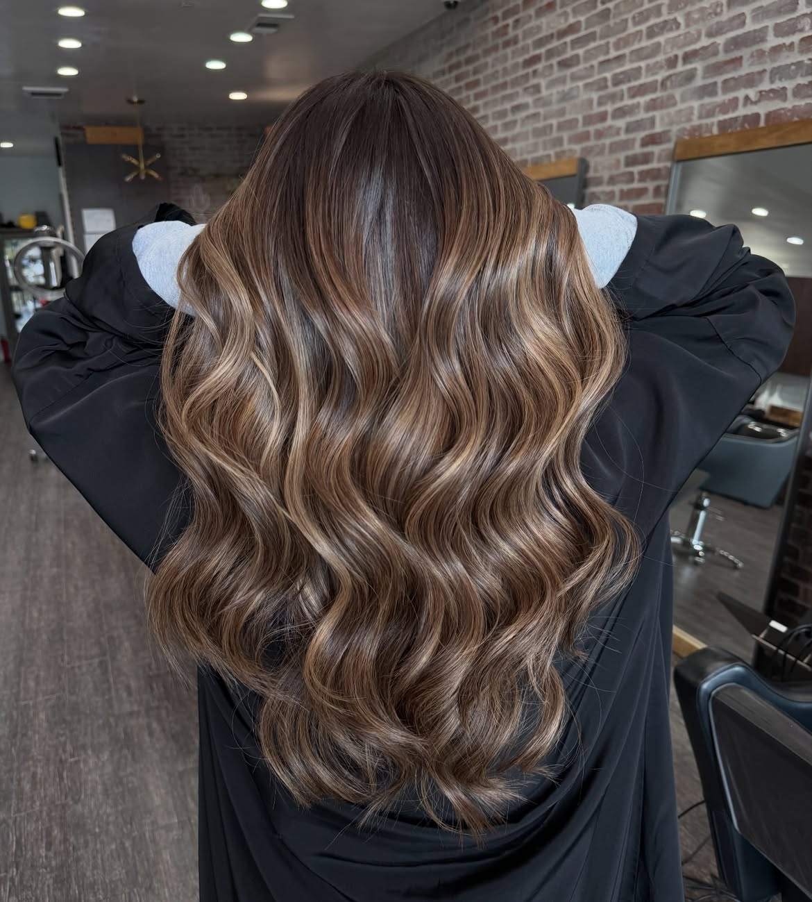 Rich Bronde Balayage With Loose Waves