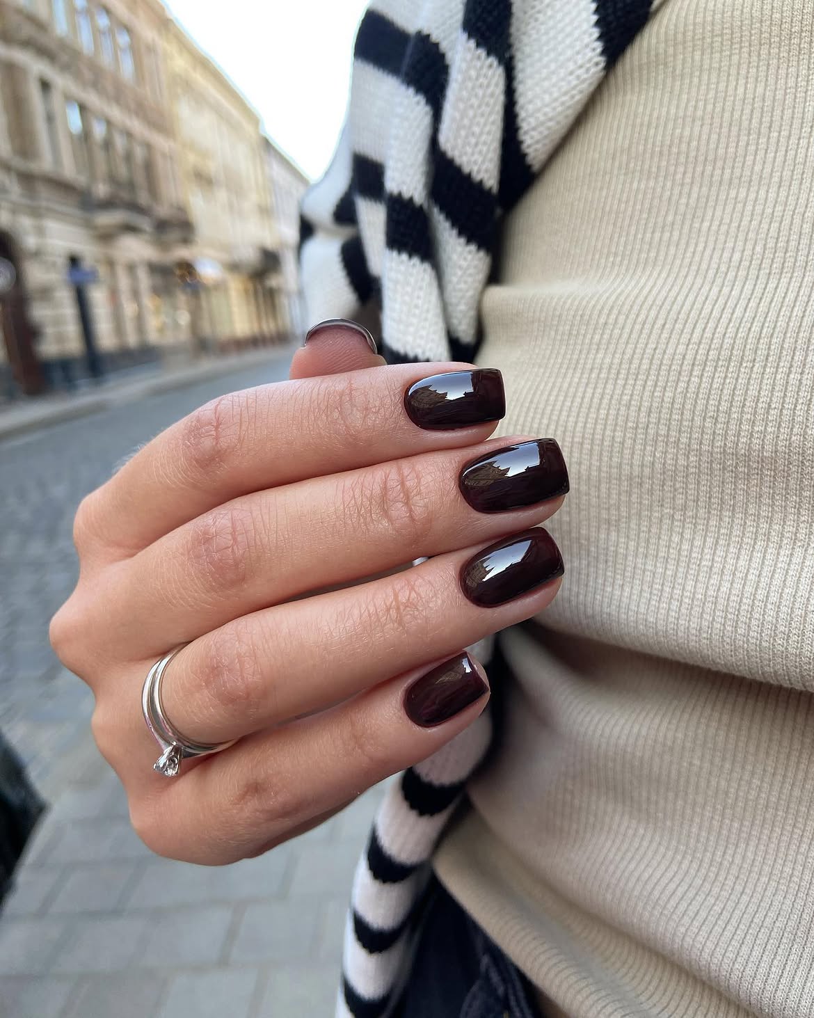 Rich Espresso Oval Glossy Nails
