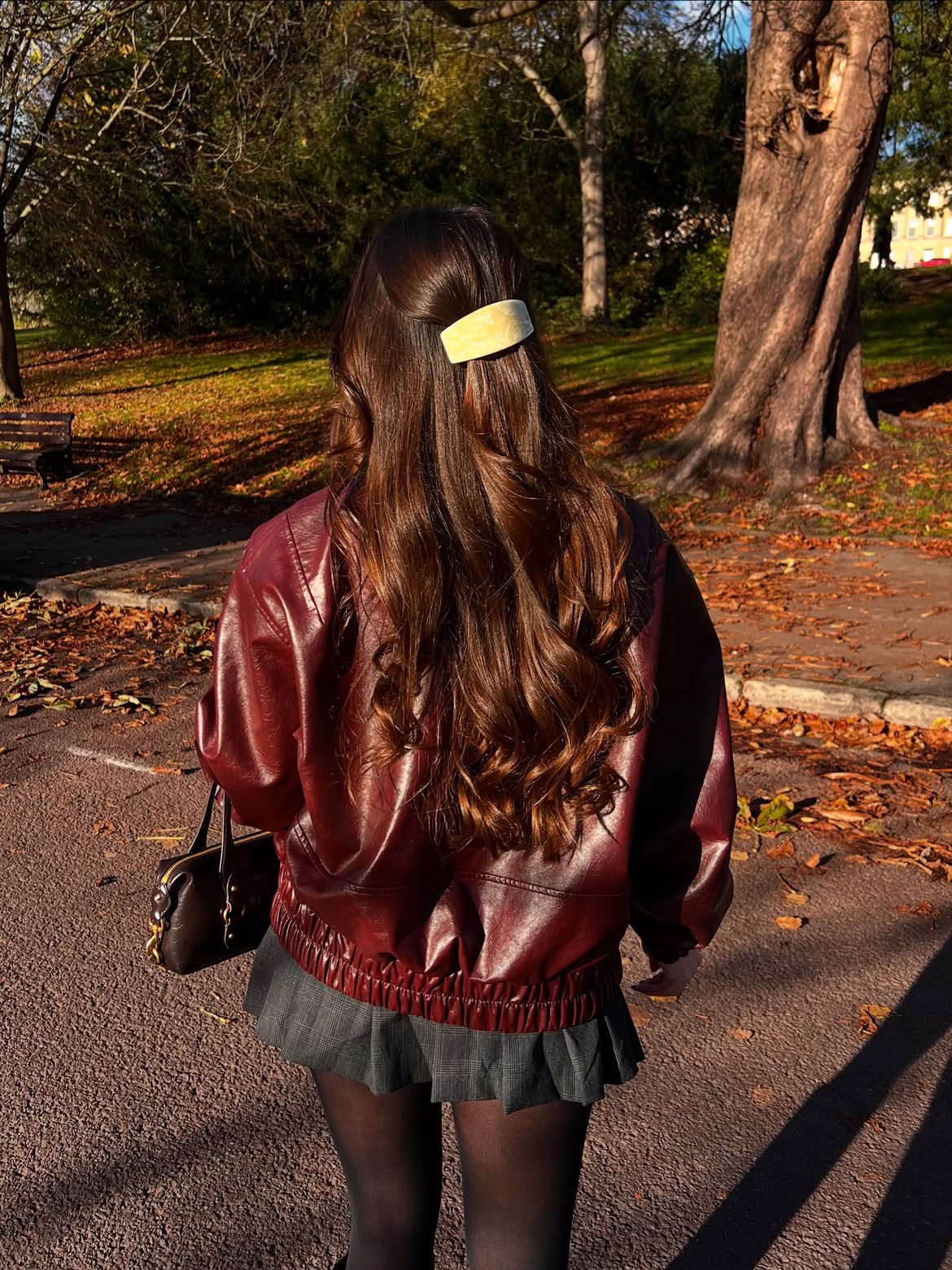 Soft Waves With Chic Velvet Barrette