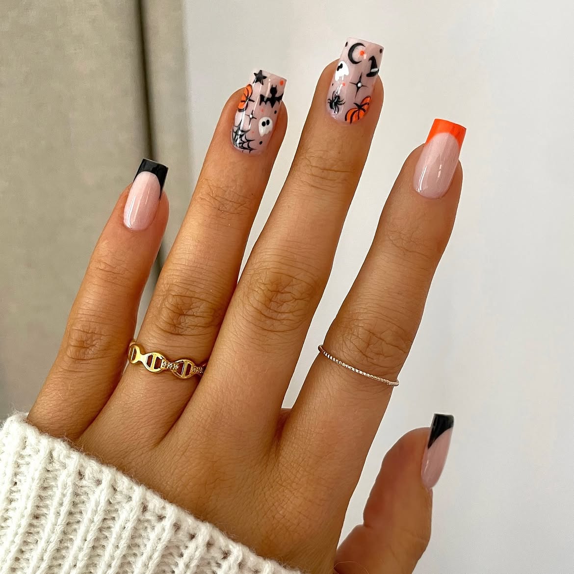 29 Stunning October Nail Ideas You Need To Try Now 24 Spooky & Chic Halloween French Tips