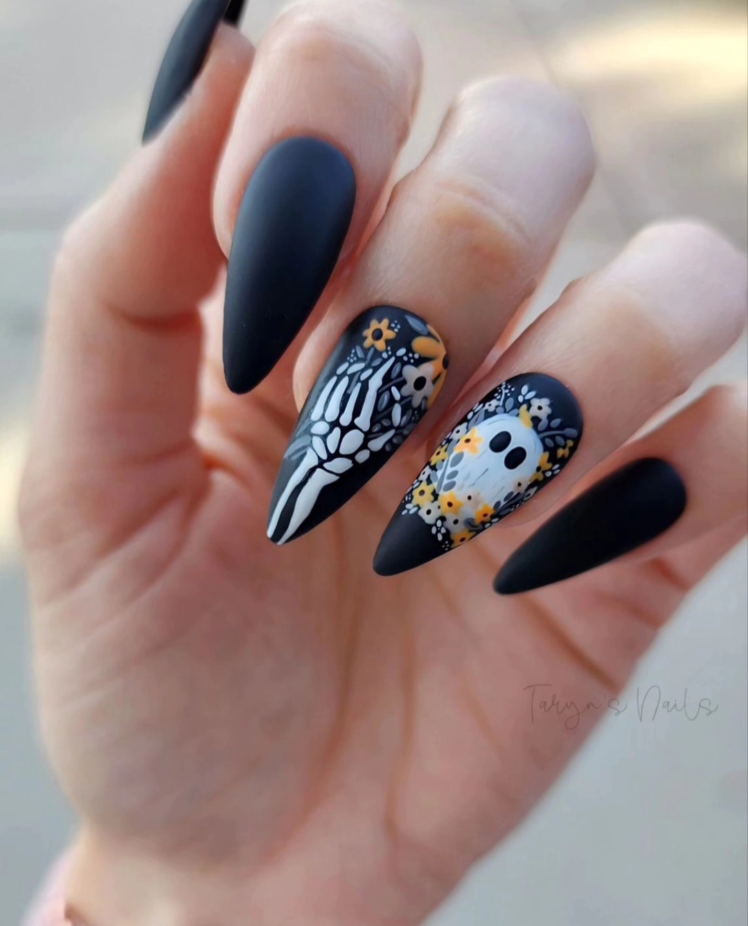 Spooky Skeleton and Ghost Halloween Coffin Nails