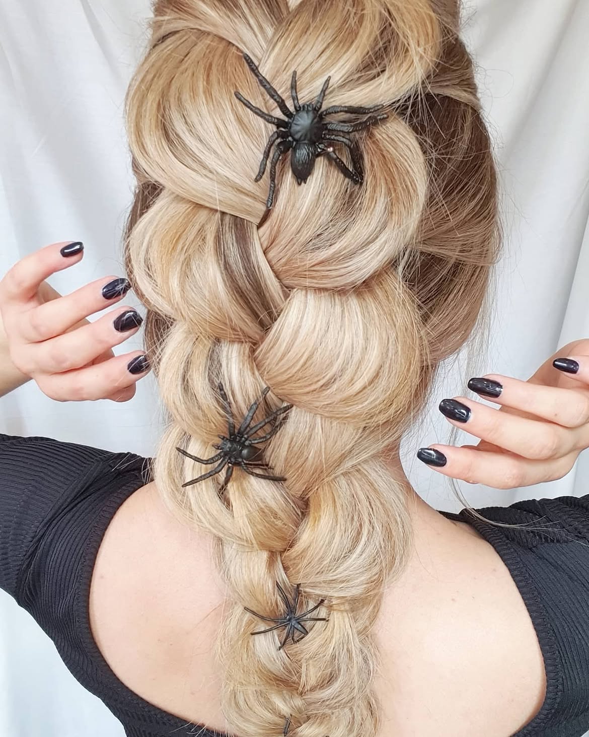 Spooky Spider Accent French Braid