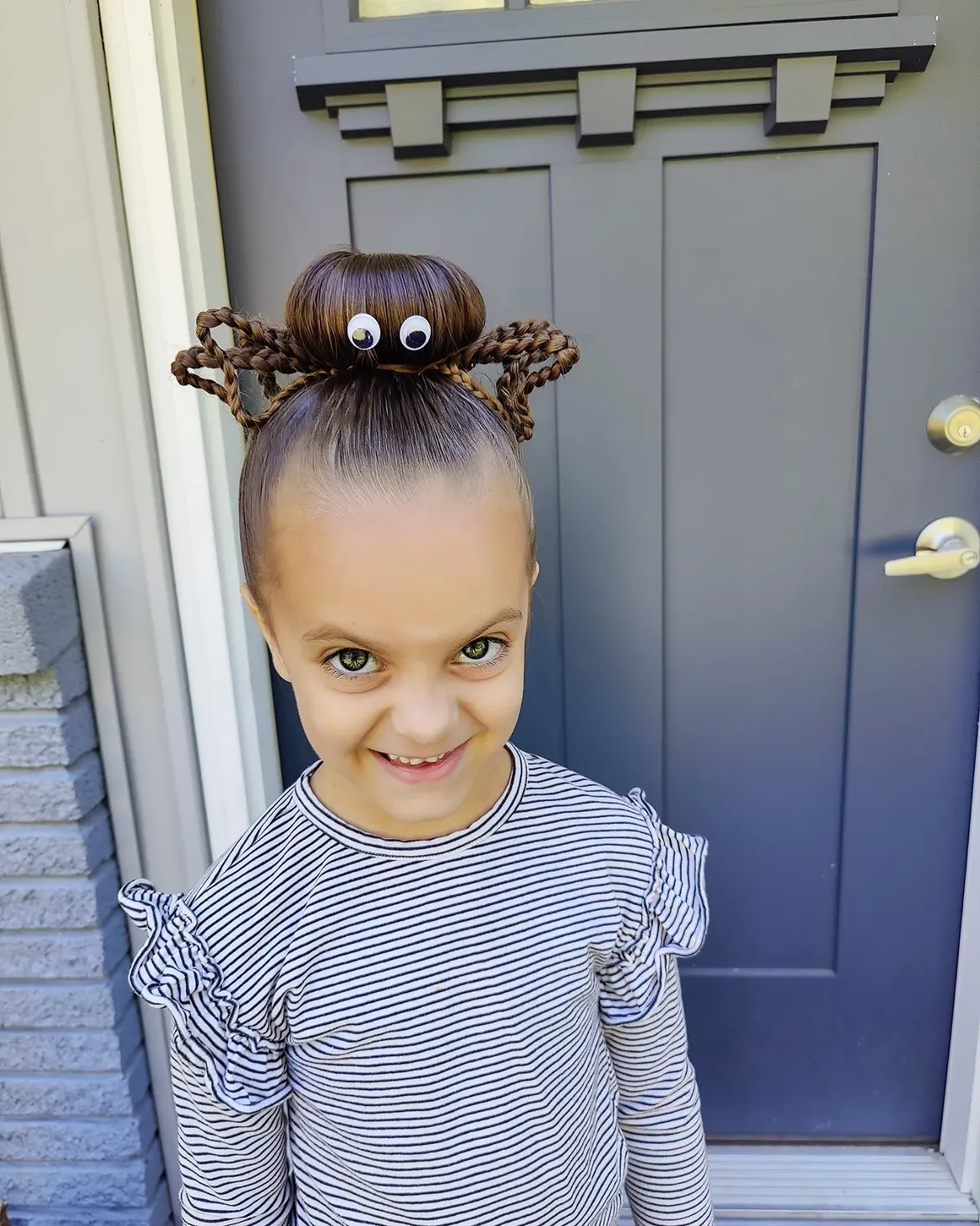 Spooky Spider Bun For Halloween Fun