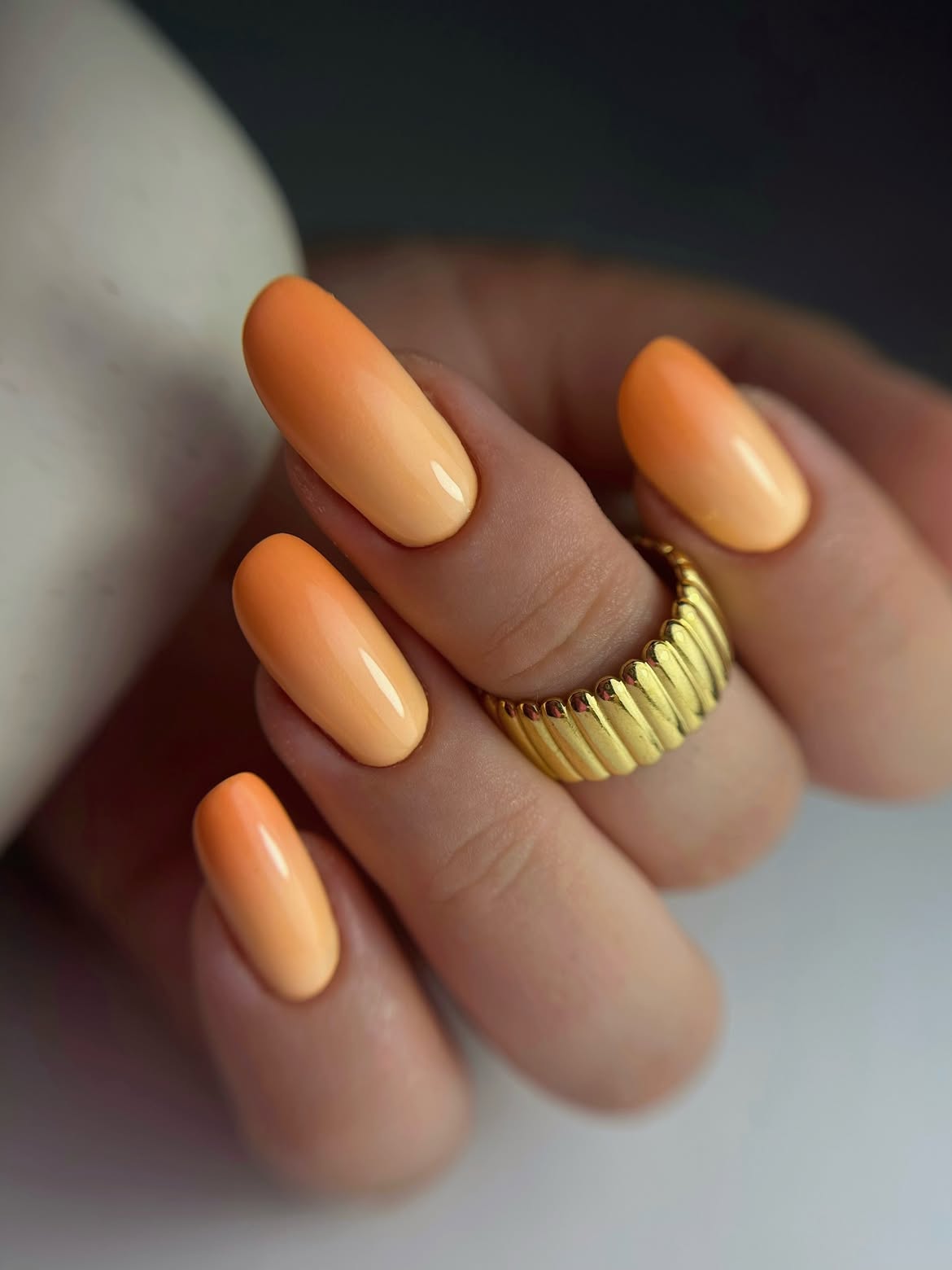 Sweet Peach and Orange Ombre Gel Nails