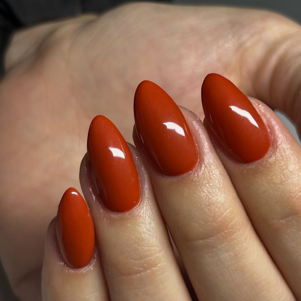 28 Stunning Orange Fall Nail Ideas You Need to Try 13 Vibrant Burnt Orange Glossy Almond Nails