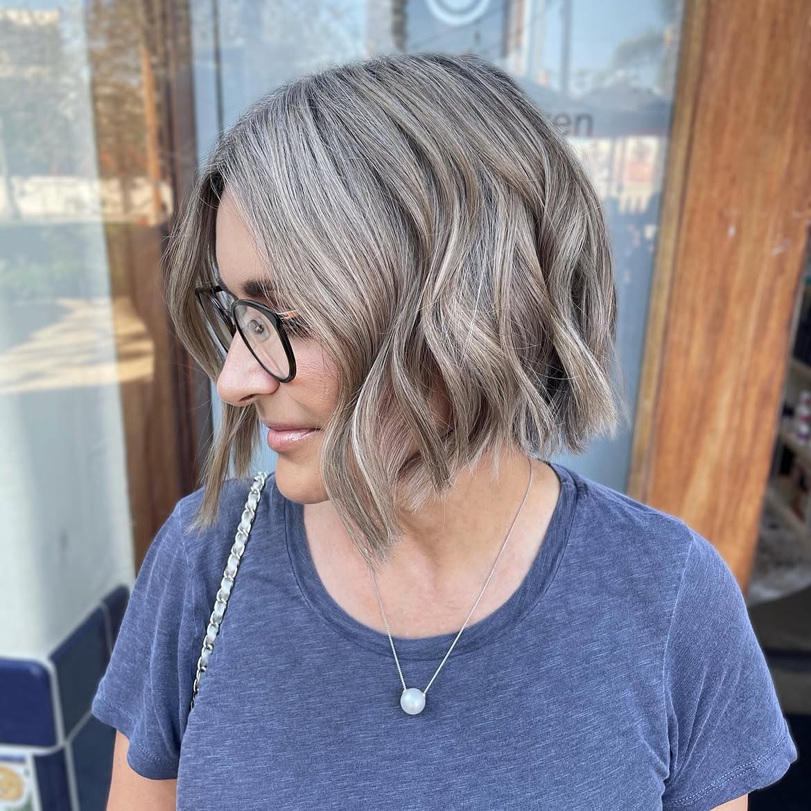 Ash Blonde Bob With Textured Waves And Subtle Highlights
