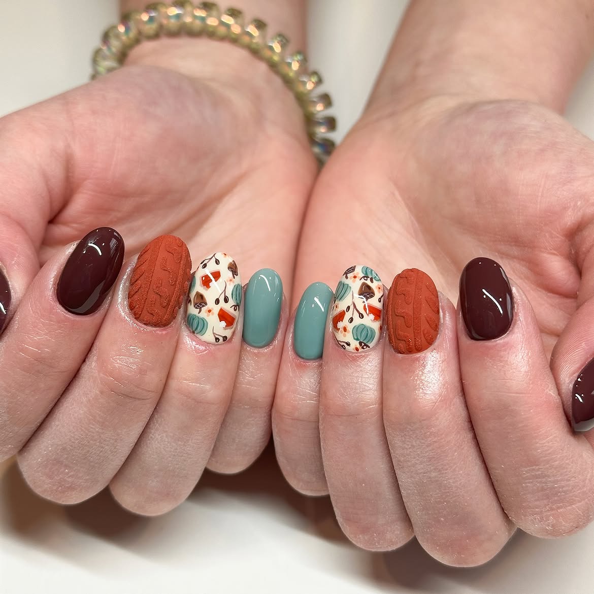 Autumn Harvest Oval Nails with Cable Knit Texture