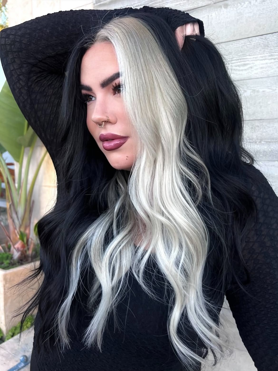 Bold Black and White Chunky Highlights