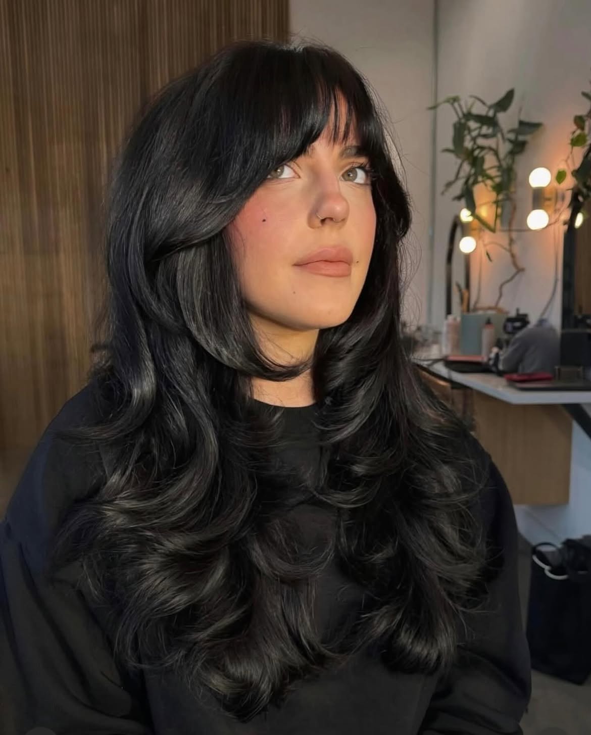 Butterfly Cut With Voluminous Layers And Curtain Bangs