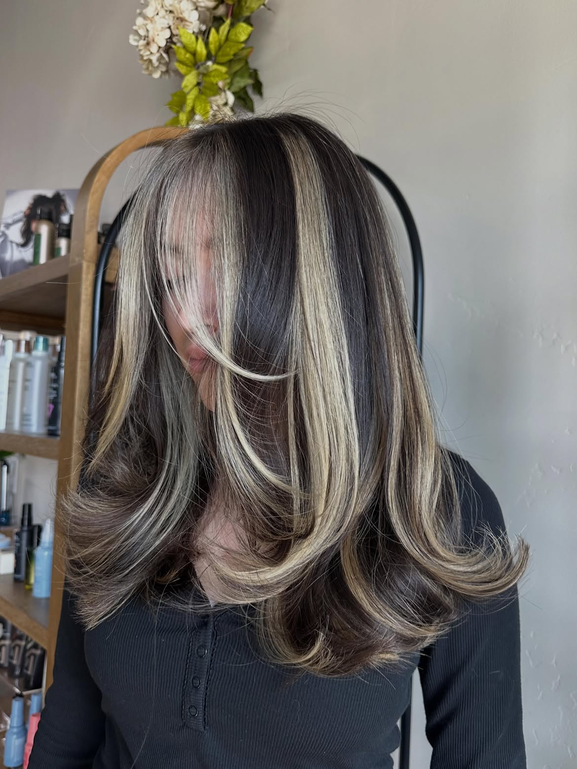 Chunky Highlights With Face-Framing Layers