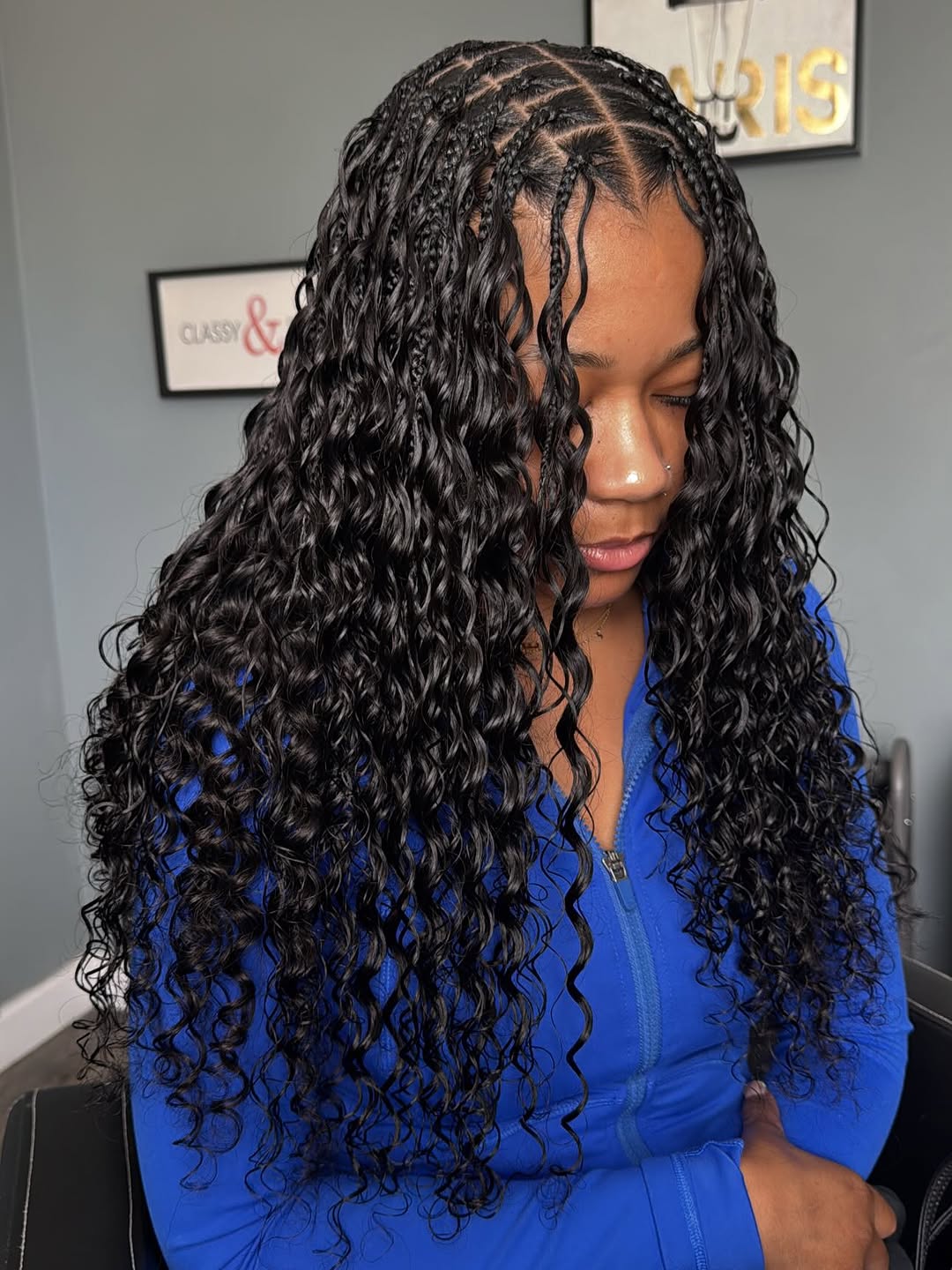 Defined Knotless Box Braids With Curly Ends