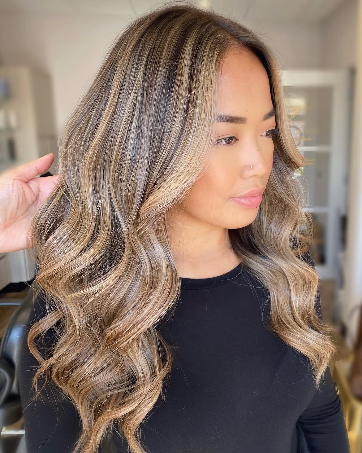 Dimensional Ash Blonde Highlights With Bold Money Piece