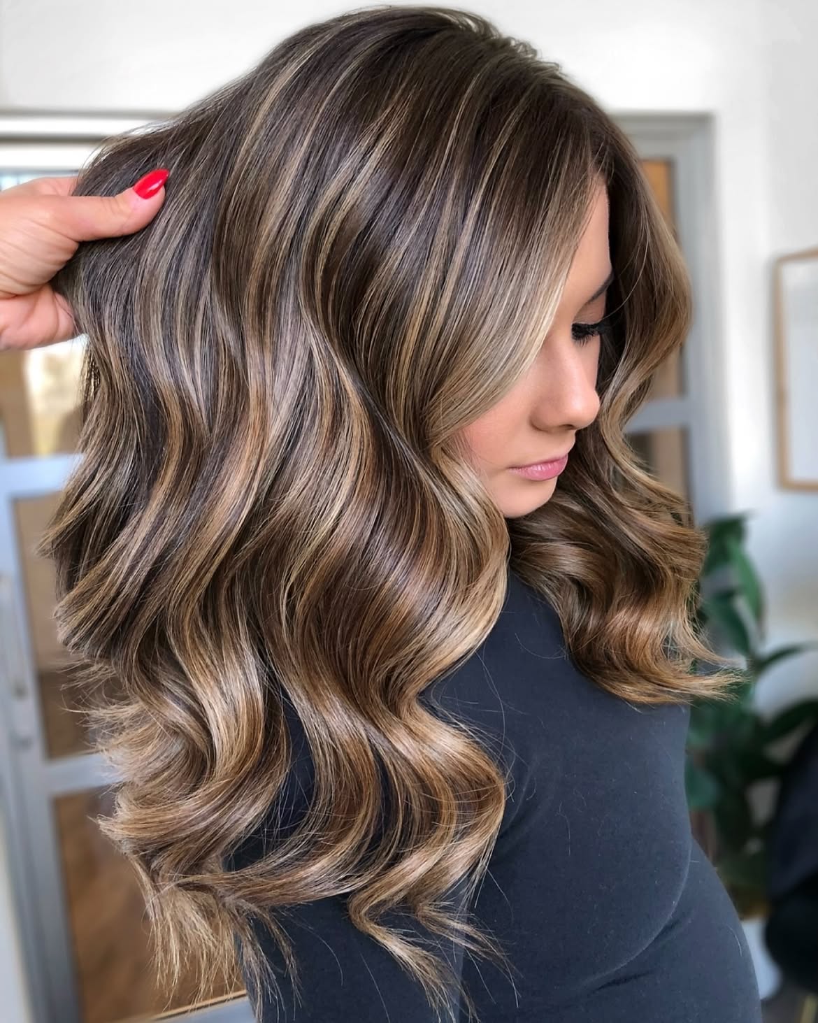 Dimensional Caramel Highlights On Long Brunette Layers