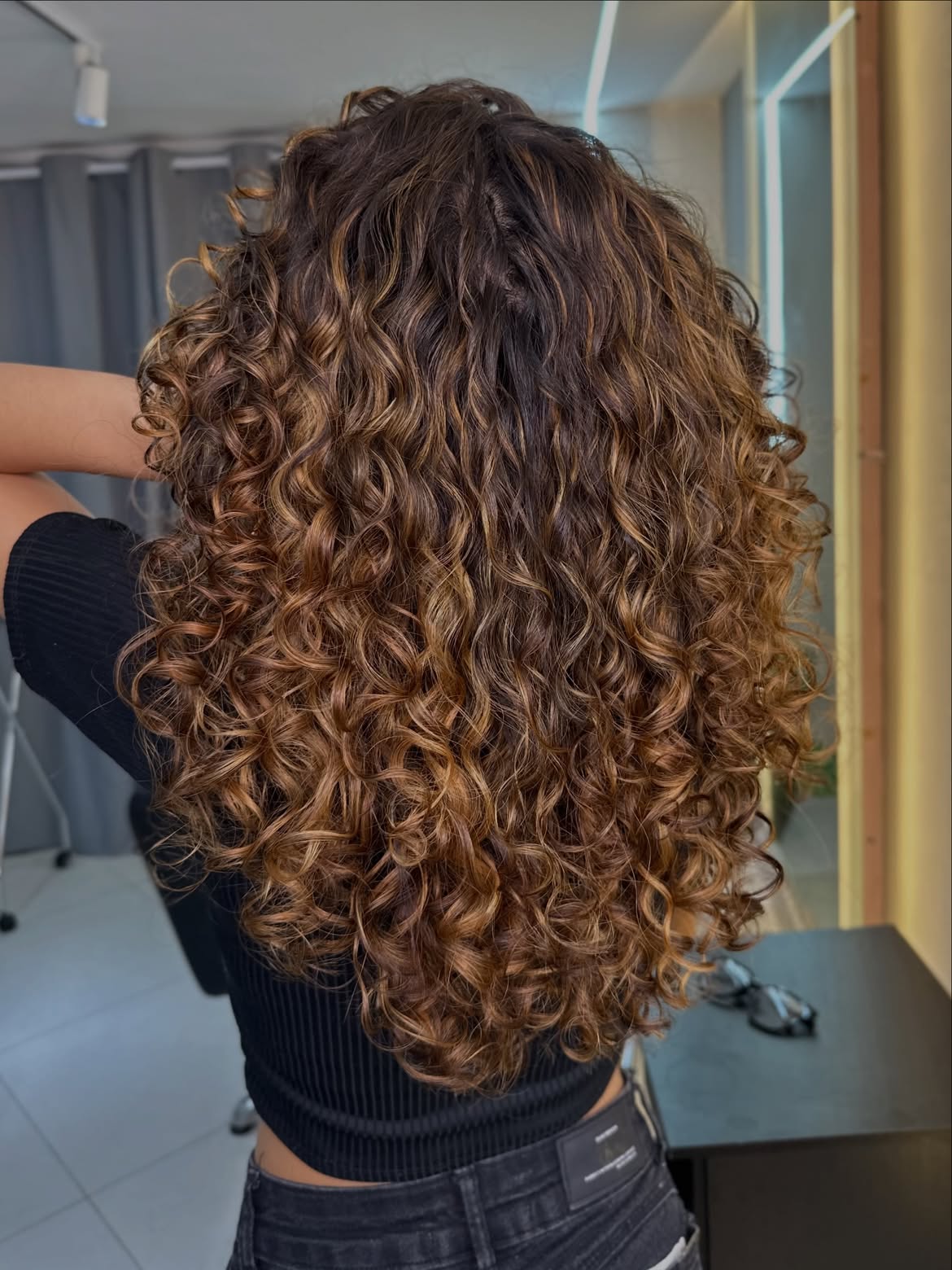Dimensional Caramel Highlights On Natural Brown Curls