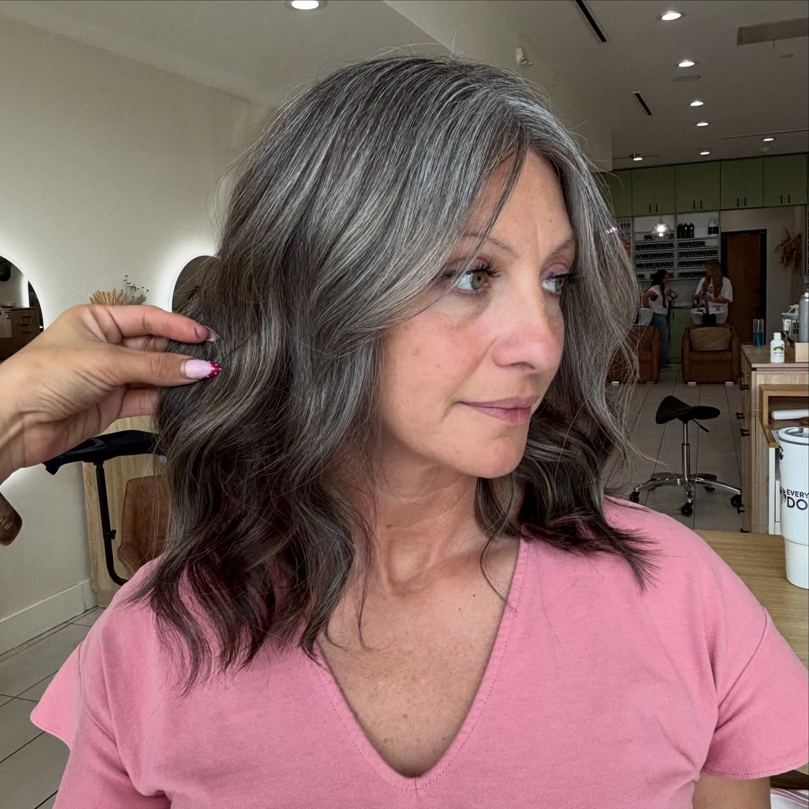 Effortless Grey Blending With Soft Waves