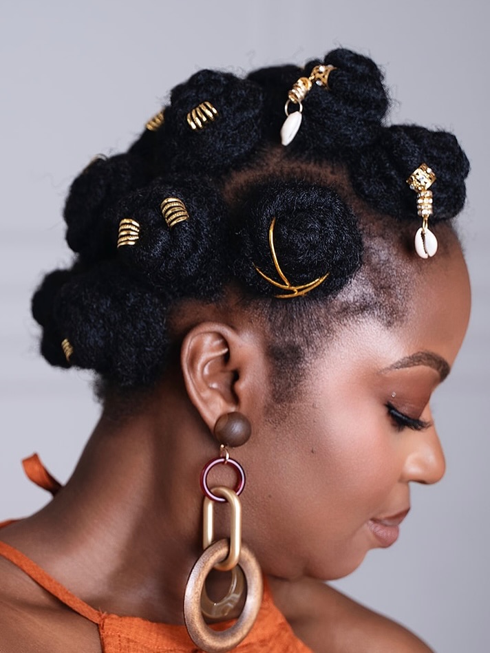 Elegant Bantu Knots With Gold Hair Accessories