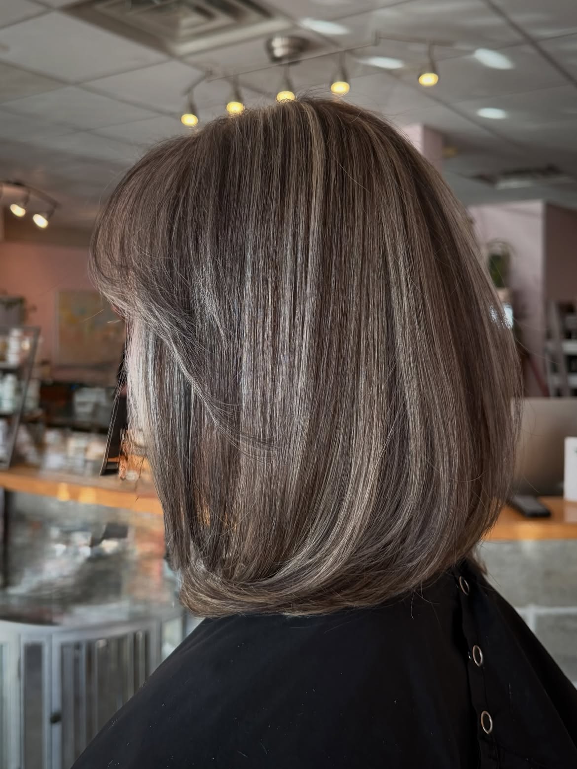 Elegant Grey Blending With Face-Framing Layers
