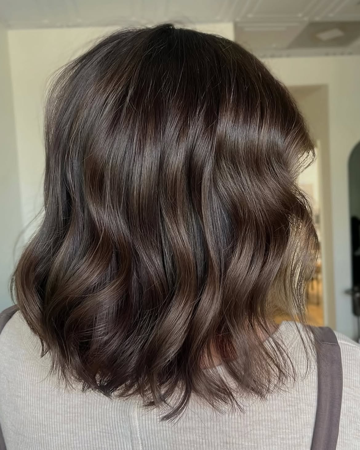 Espresso Brown Loose Waves With Subtle Highlights