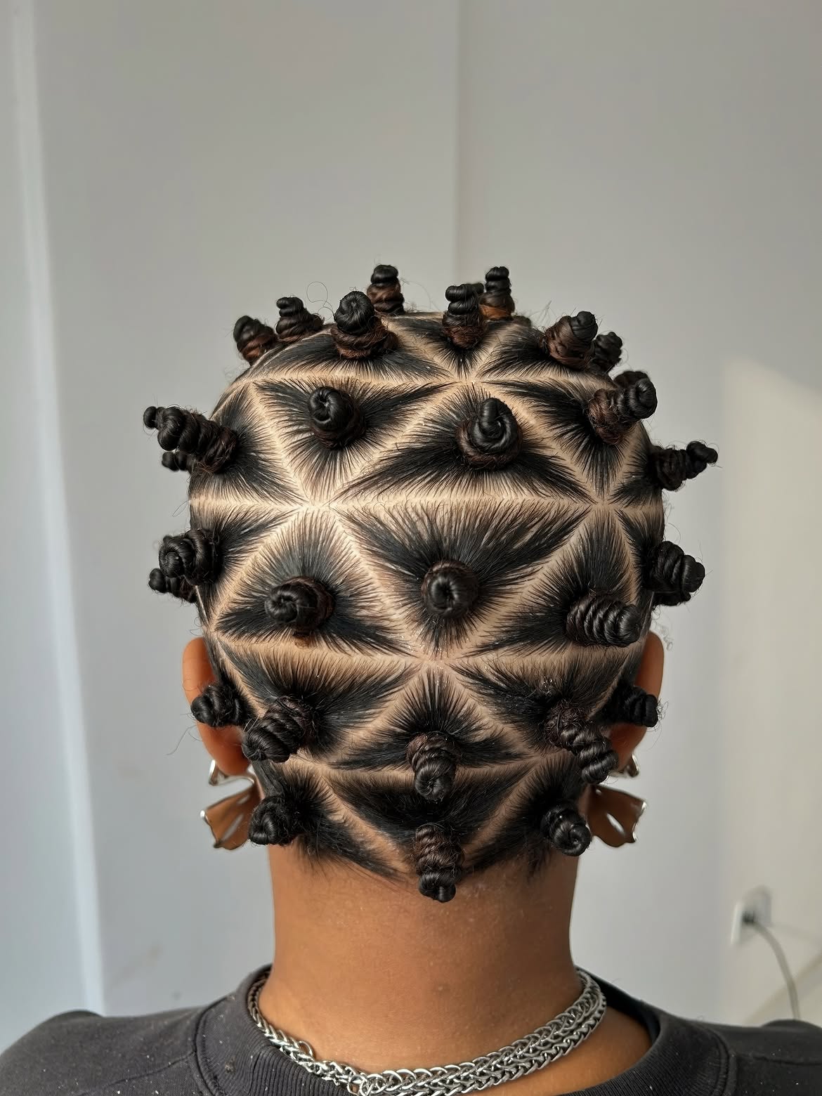 Geometric Bantu Knots With Defined Parts