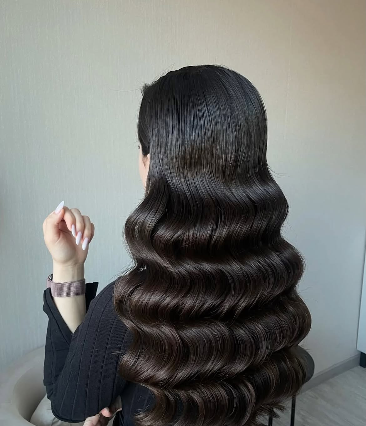Glossy Hollywood Waves On Mid Back Brunette Hair