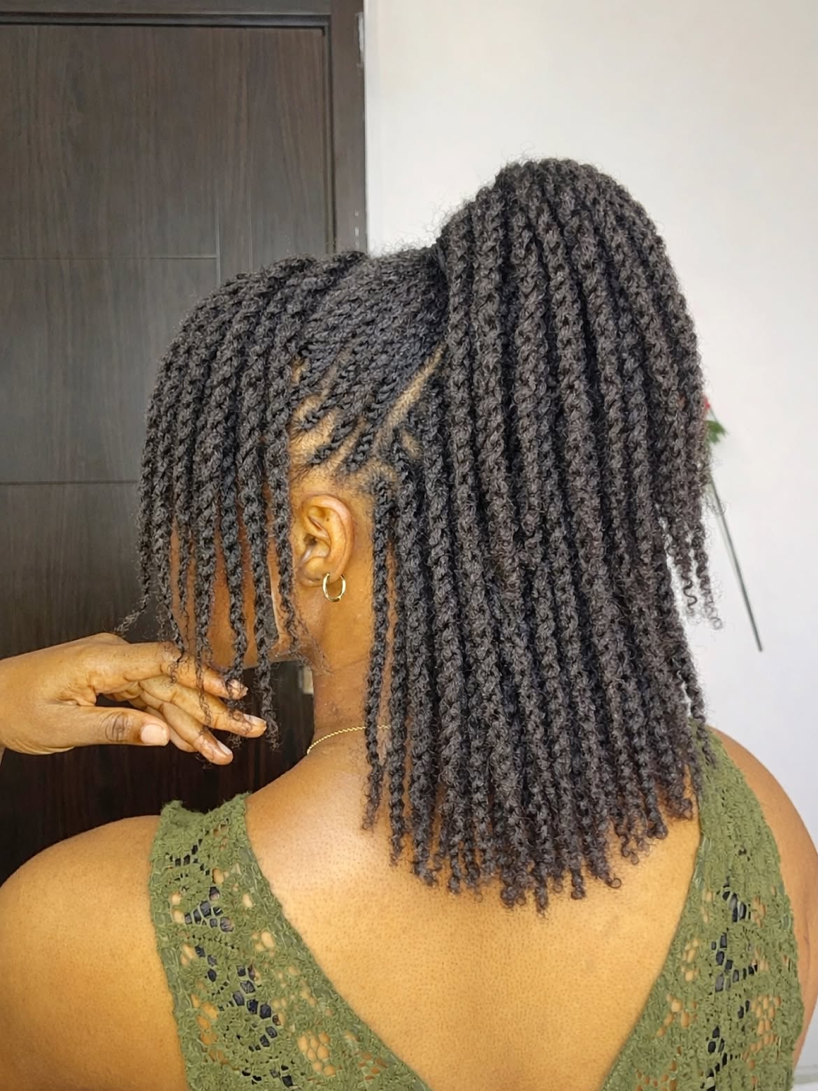 High Half Up Mini Twist Ponytail