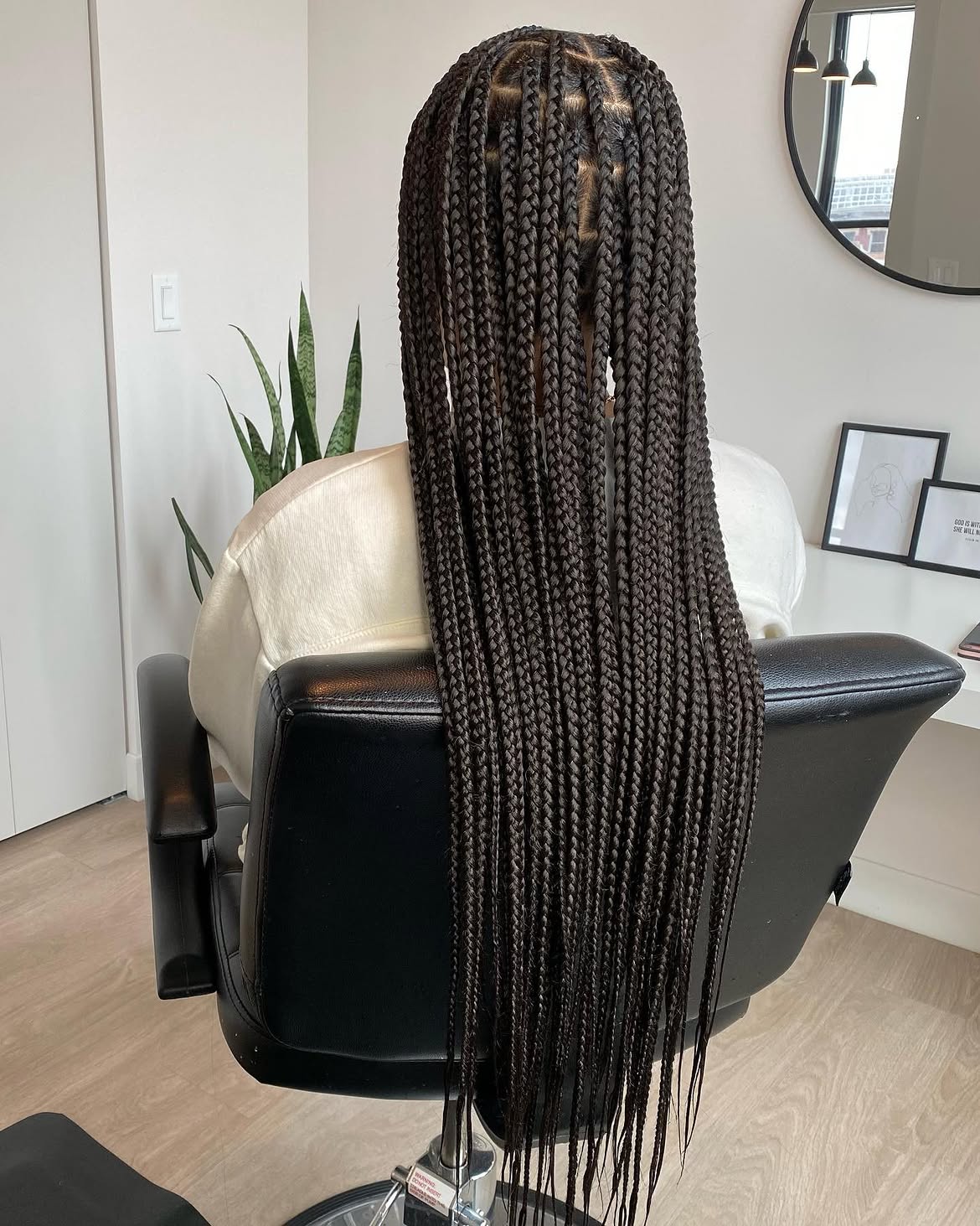 Long Medium Knotless Braids With Square Parts