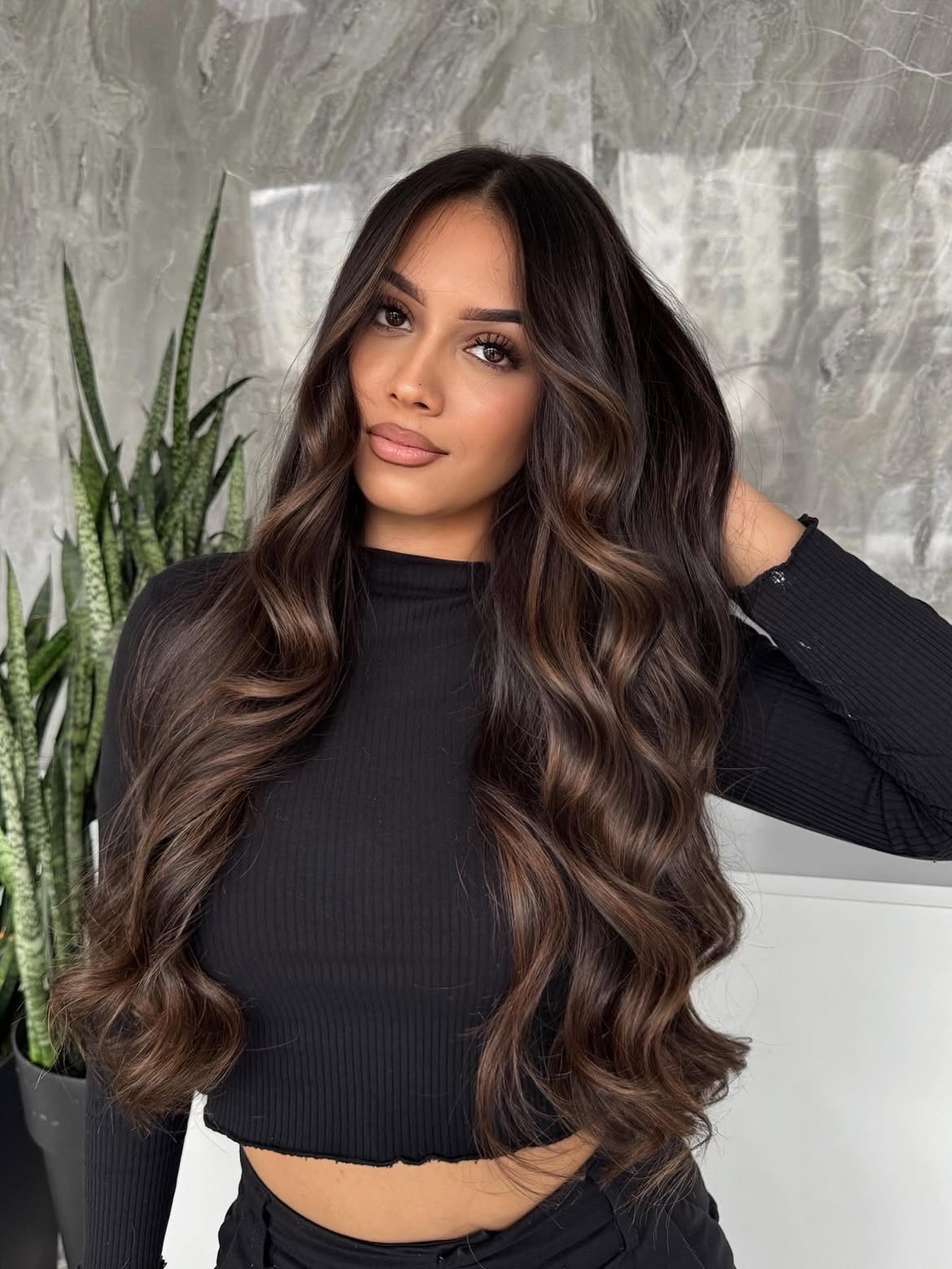 Luxurious Brunette Waves With Soft Caramel Highlights