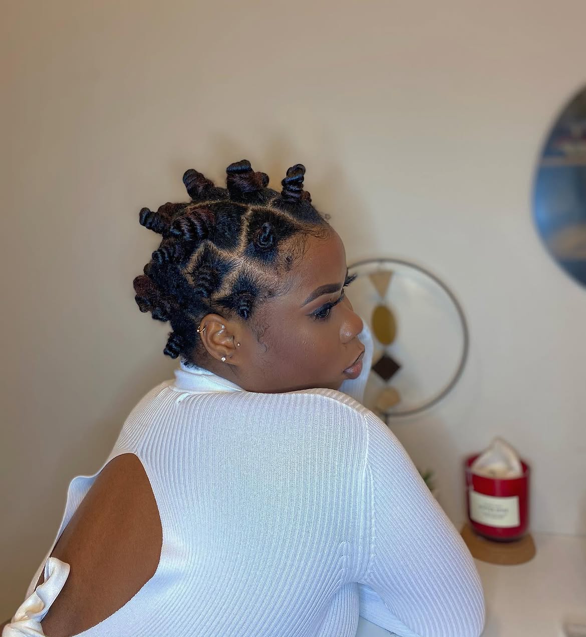 Perfectly Formed Bantu Knots With Defined Parts