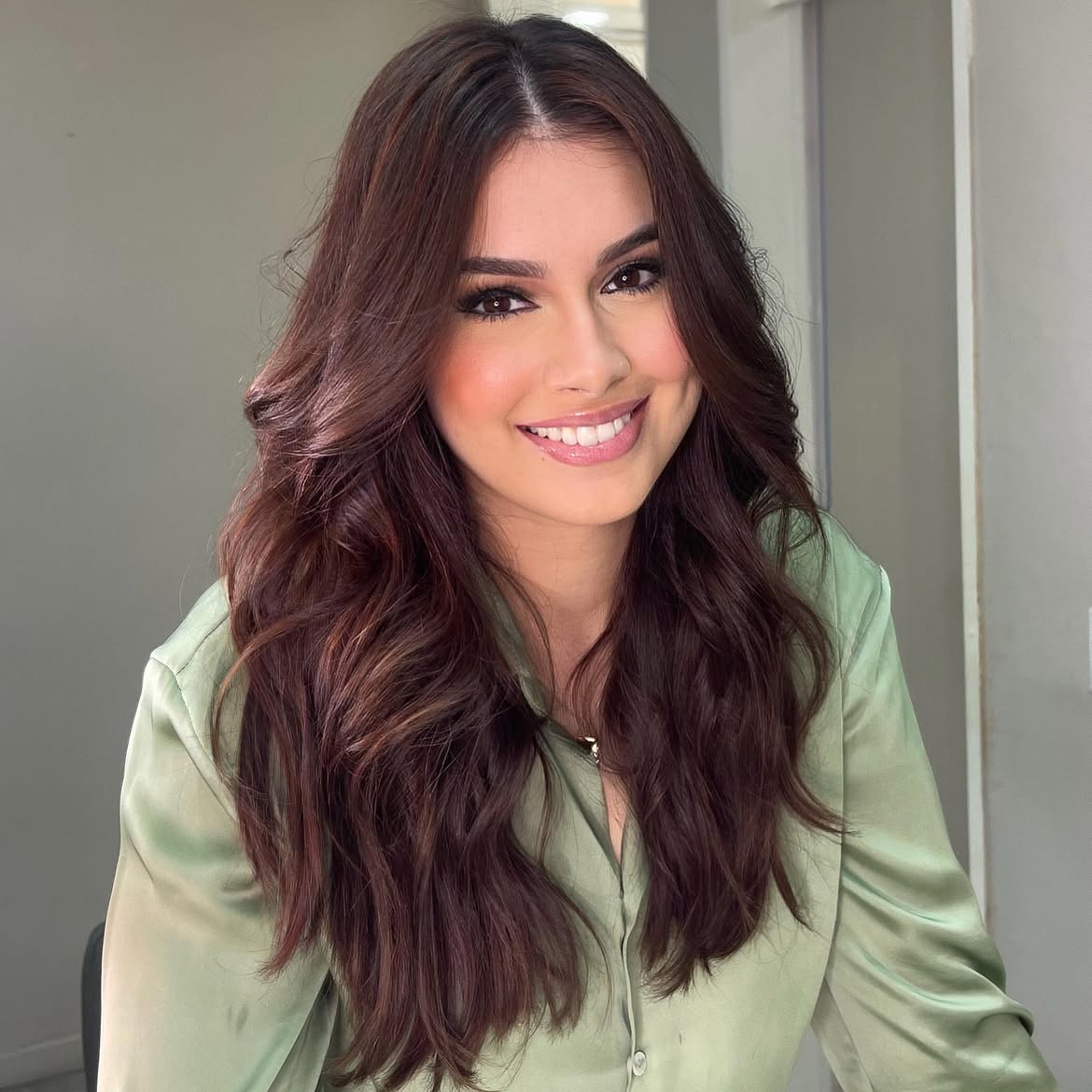 Rich Chocolate Brown Hair With Soft Waves