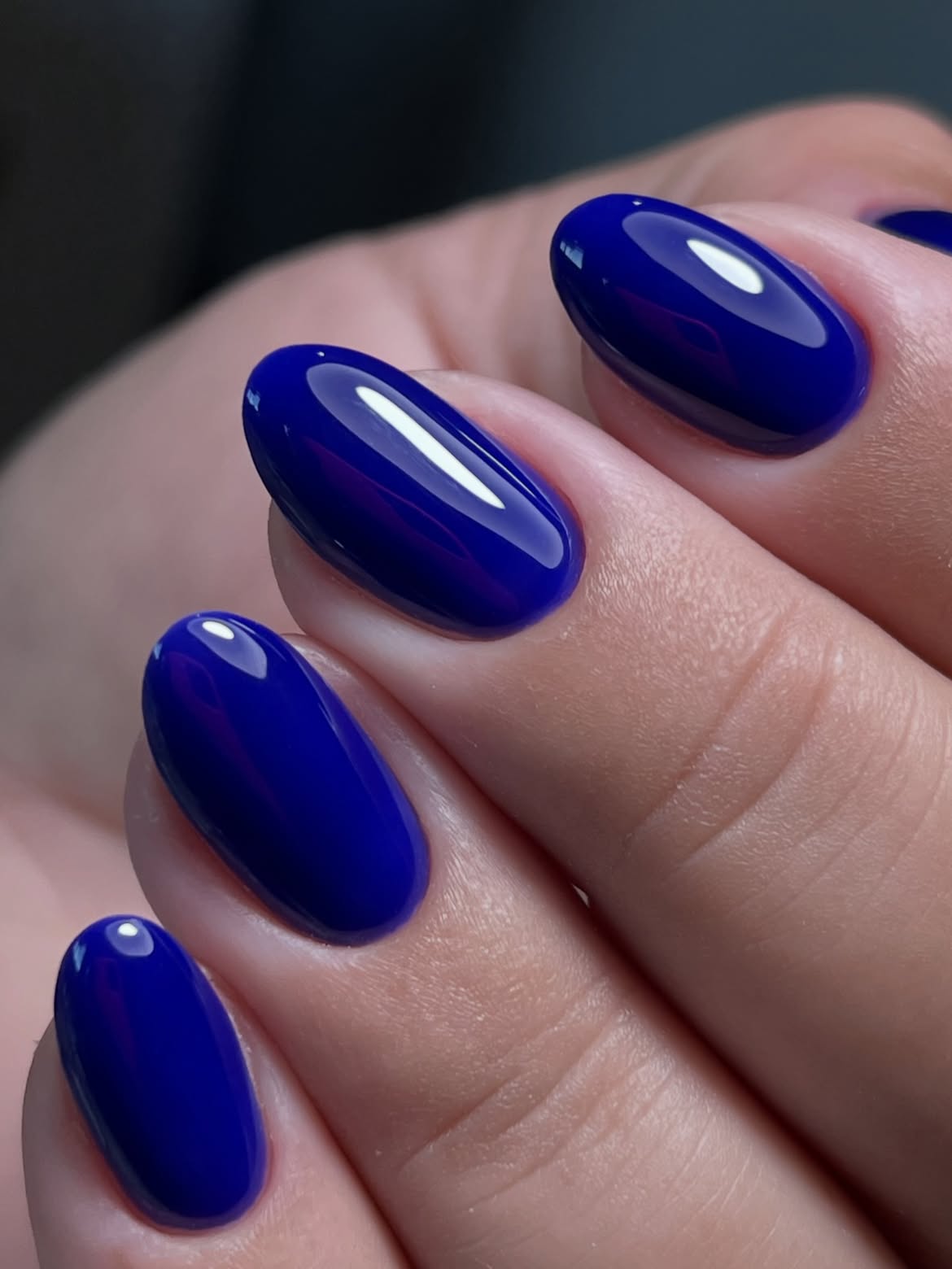 Rich Sapphire Blue Oval Glossy Nails
