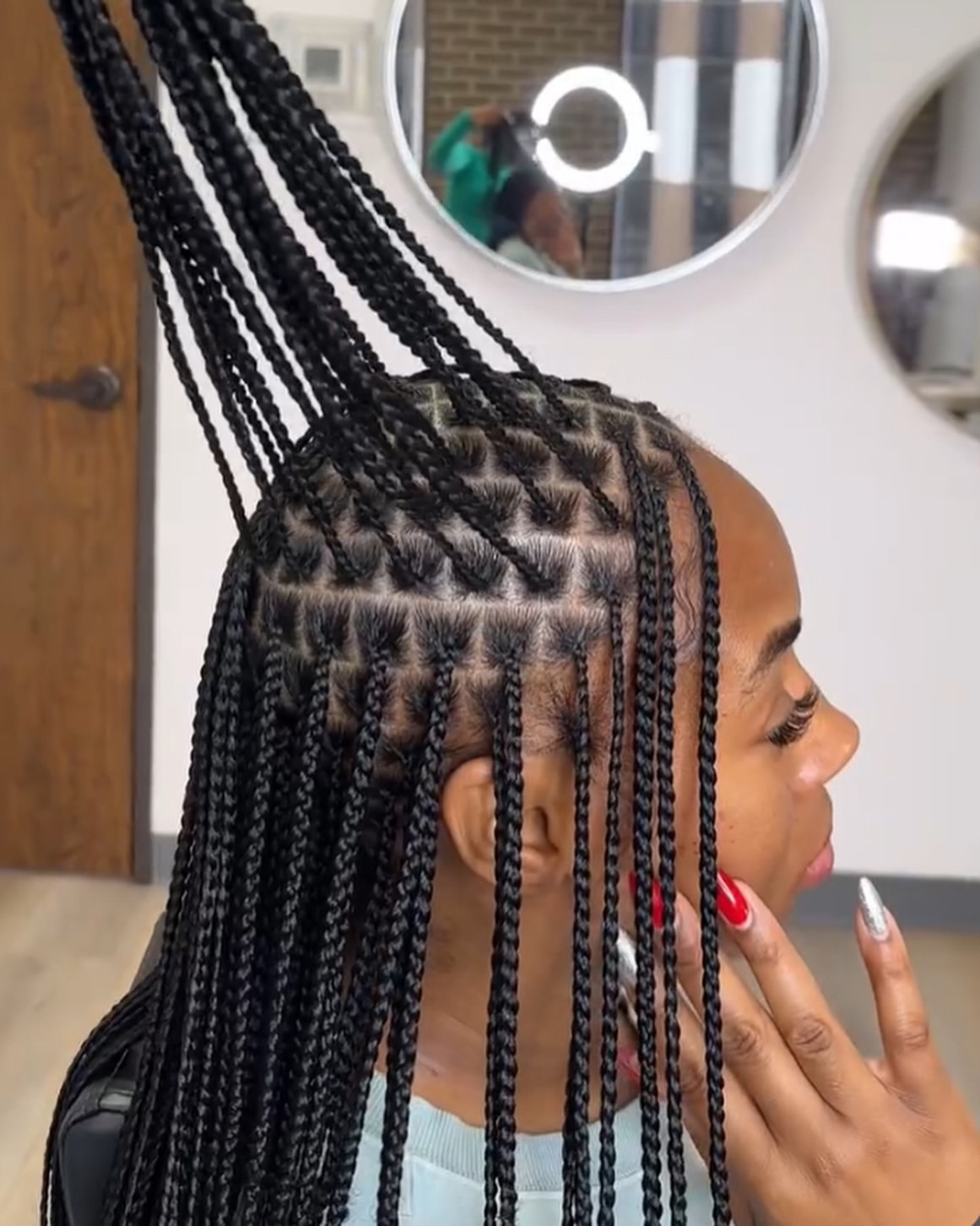 Sleek Small Knotless Box Braids