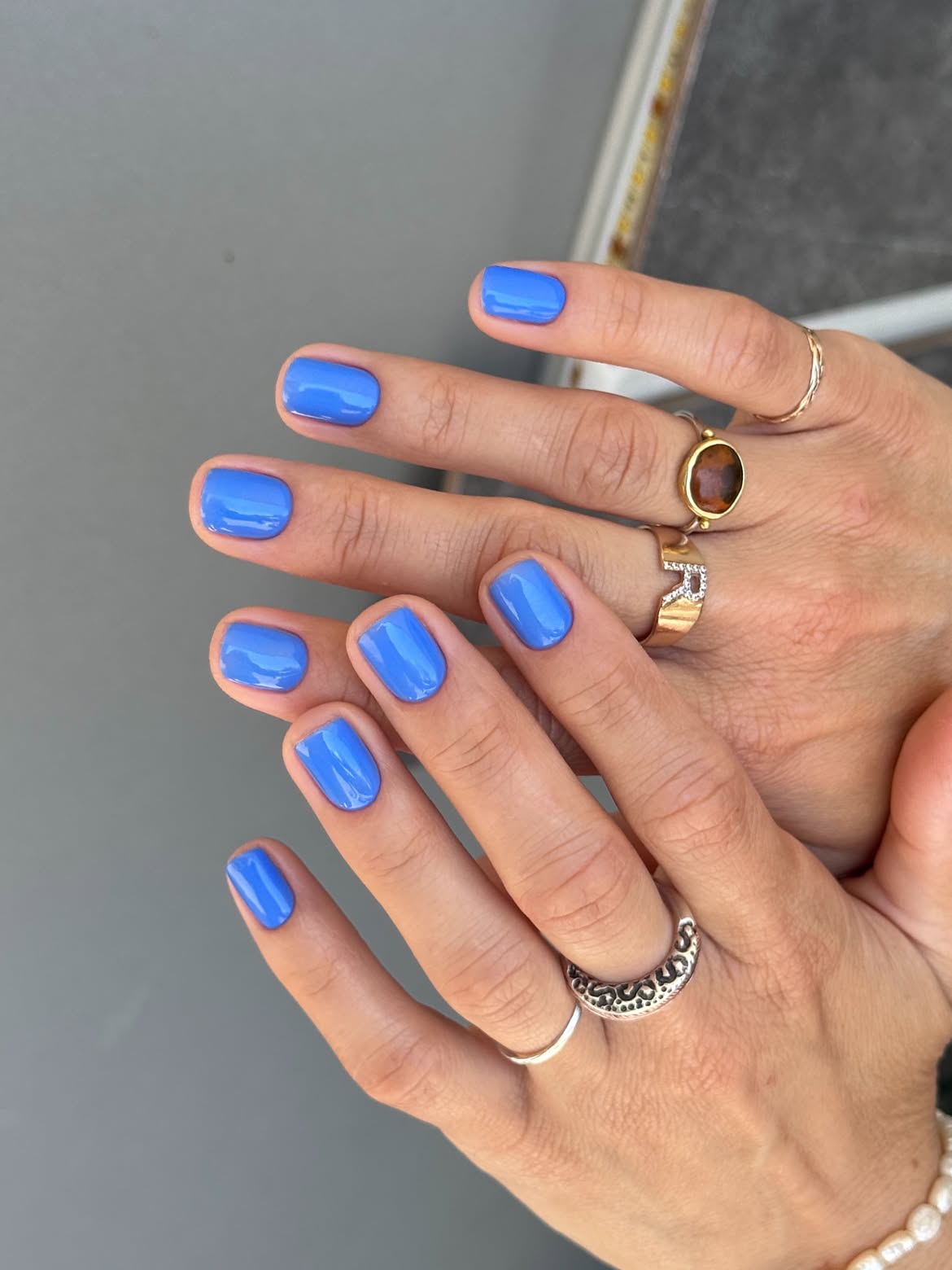 Vibrant Electric Blue Glossy Short Nails