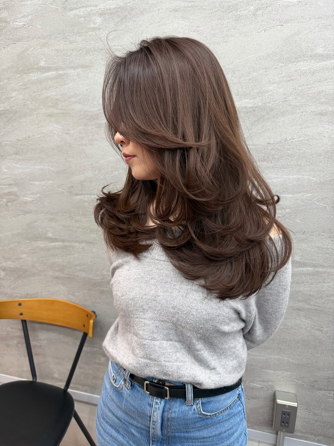 Voluminous Butterfly Layers With Soft Face Framing