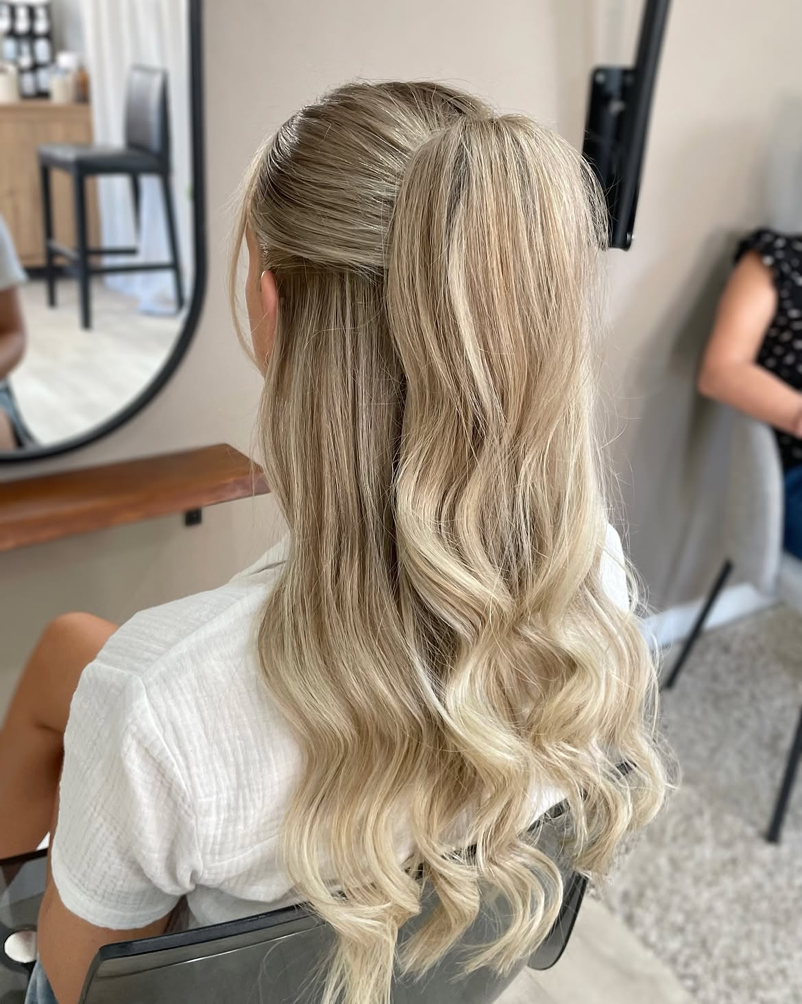 Voluminous Half Up High Ponytail With Loose Curls
