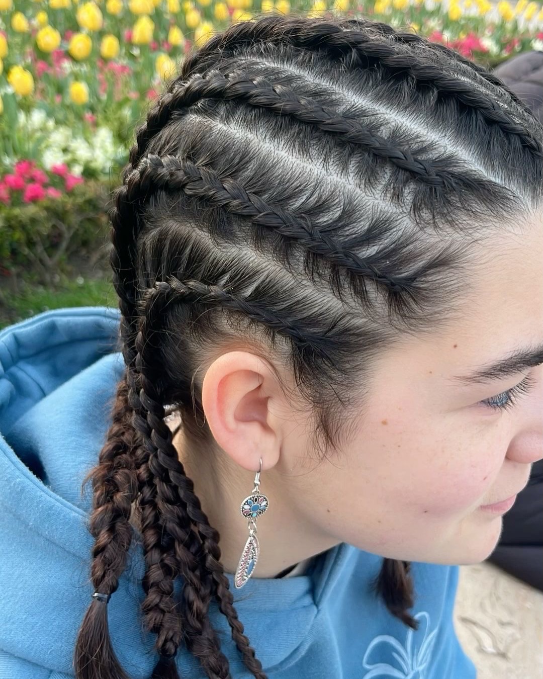 Trendy Cornrow Braids With Loose Ends